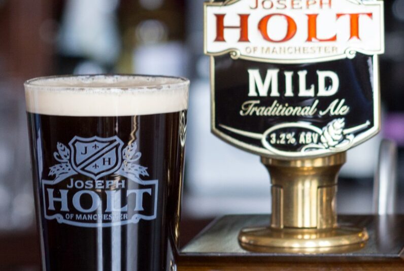 a pint of Joseph Holt Mild