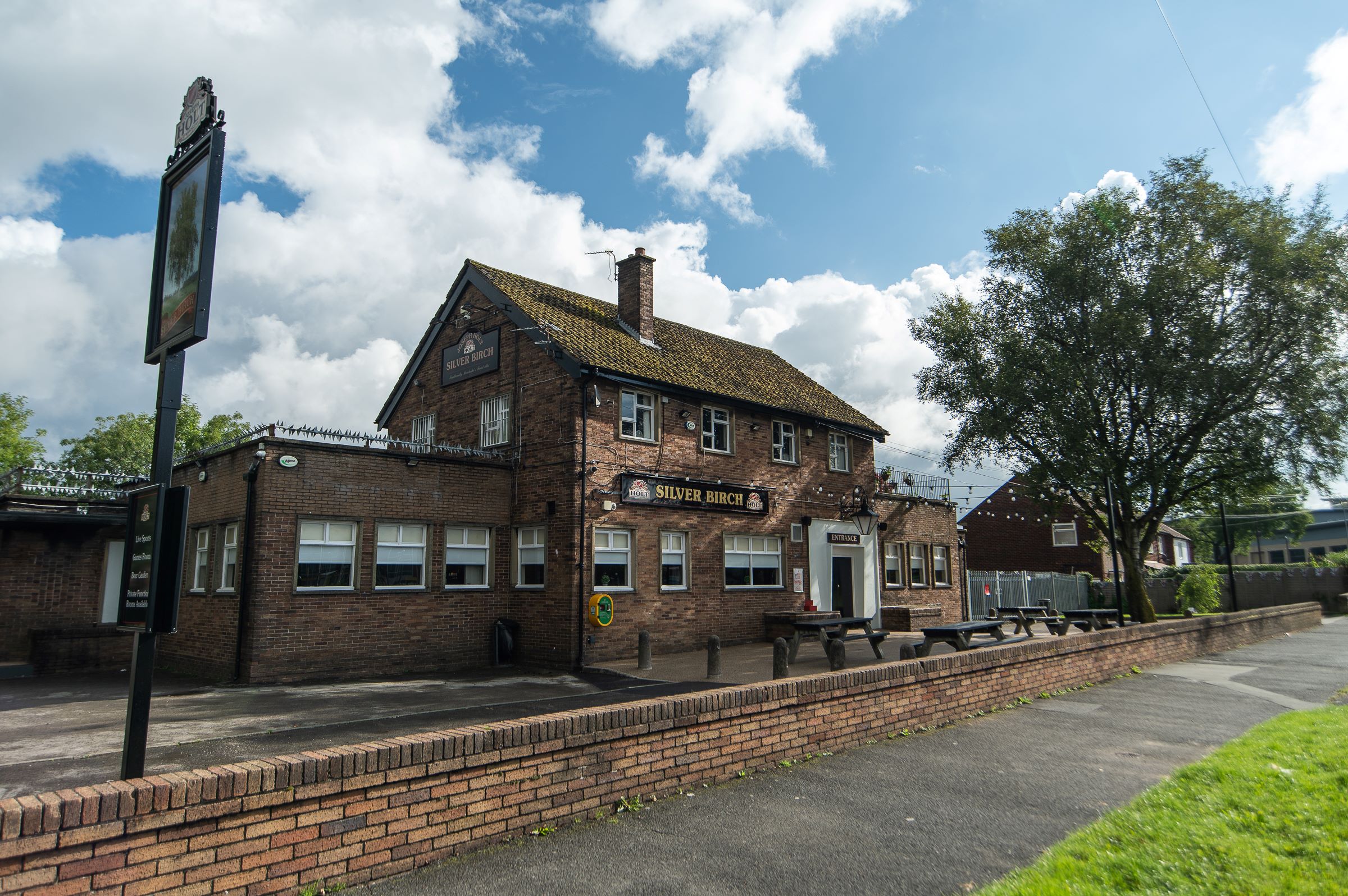 Silver Birch pub